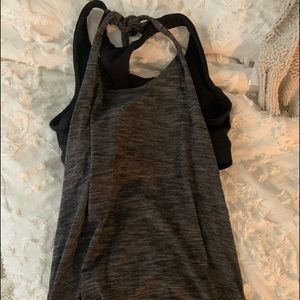 Lululemon tank with built in bra